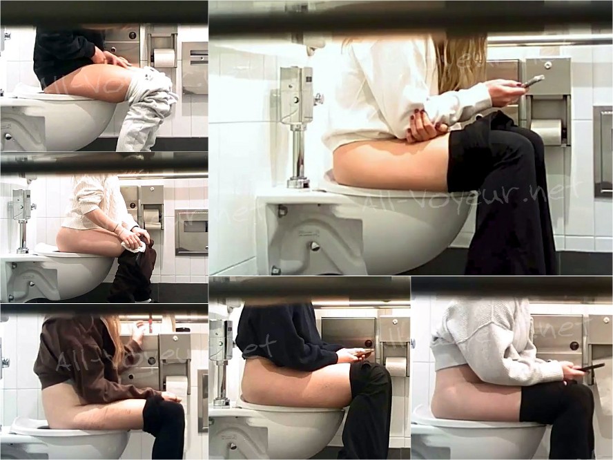 Hot Girls In Student Toilet 1-3