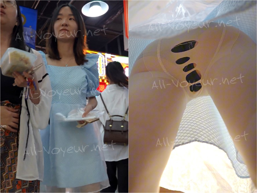 （BC-AA-443）花裙小姐姐上扶梯被CD..橙边白内贴脸拍[某房原版]