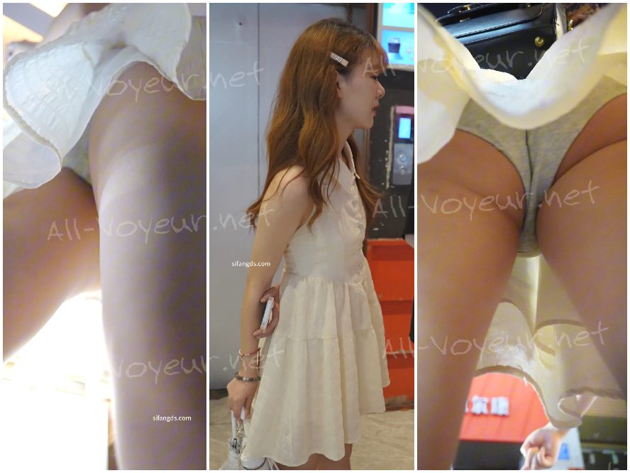 ツインテールのセーラー服風の少女。外見は純真、内面はセクシー、陰毛が透けて見える。