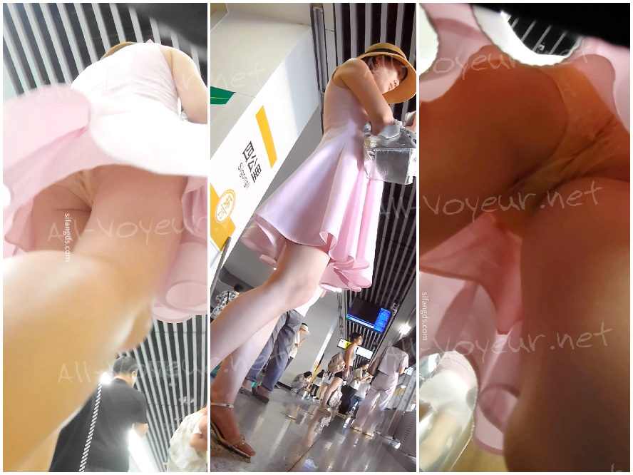 身長182cmの熟女、ピンクのプリーツドレス、ライトイエローの細身のランジェリー