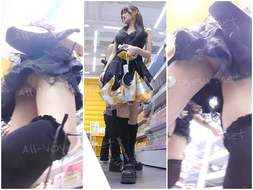 身長182cmの熟女、ピンクのプリーツドレス、ライトイエローの細身のランジェリー