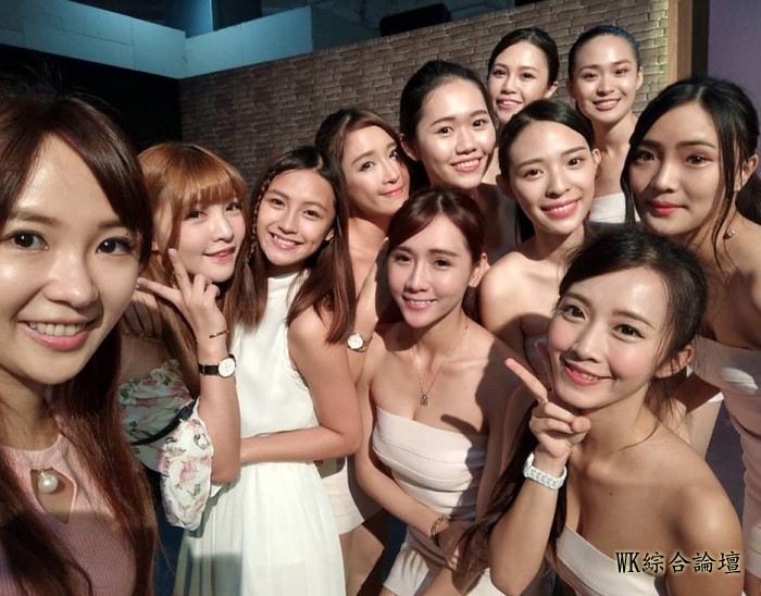 【リーク】バラエティ番組に出演した美人女優・顧一柔のセックススキャンダルが全編流出。タレントショー、広告、日常生活などの写真1294枚も流出。（動画58本）