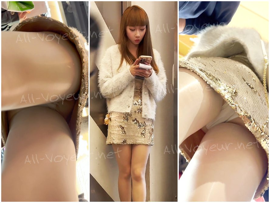 大きな瞳の制服姿の女子高生が一人でアイスクリームを買いに買い物に行く。シームレス下着姿でビフォーアフター写真を撮影している。