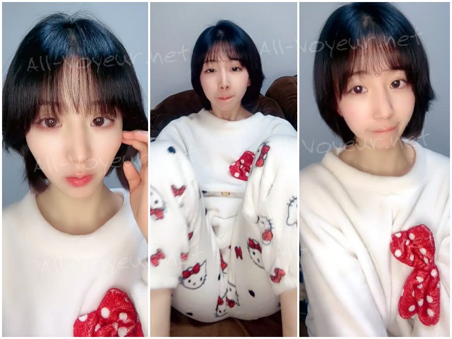 一見無邪気で眼鏡をかけた隣に住む年配の女性（猫のような癖がある）が、意外にも誘惑的で、陰部を露わにし、自慰行為をし、挑発的なヌードダンスを披露した。（12月14日～26日）