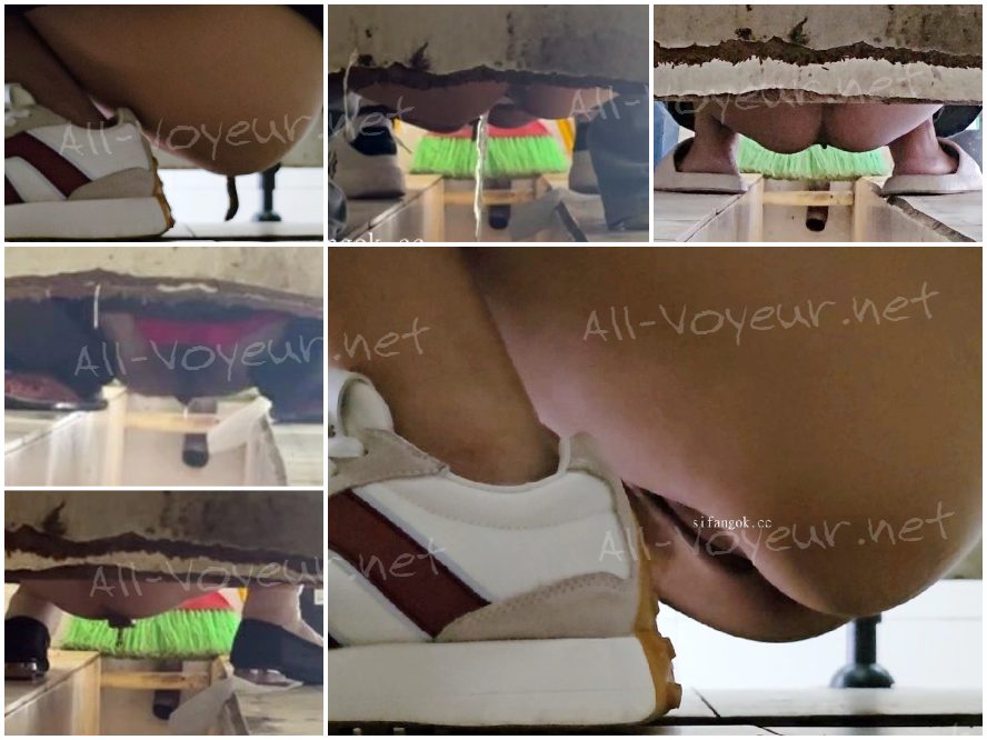 女性カメラマンが和式野外トイレを隠し撮り —— 画面いっぱいの排泄物(下痢編 #33)