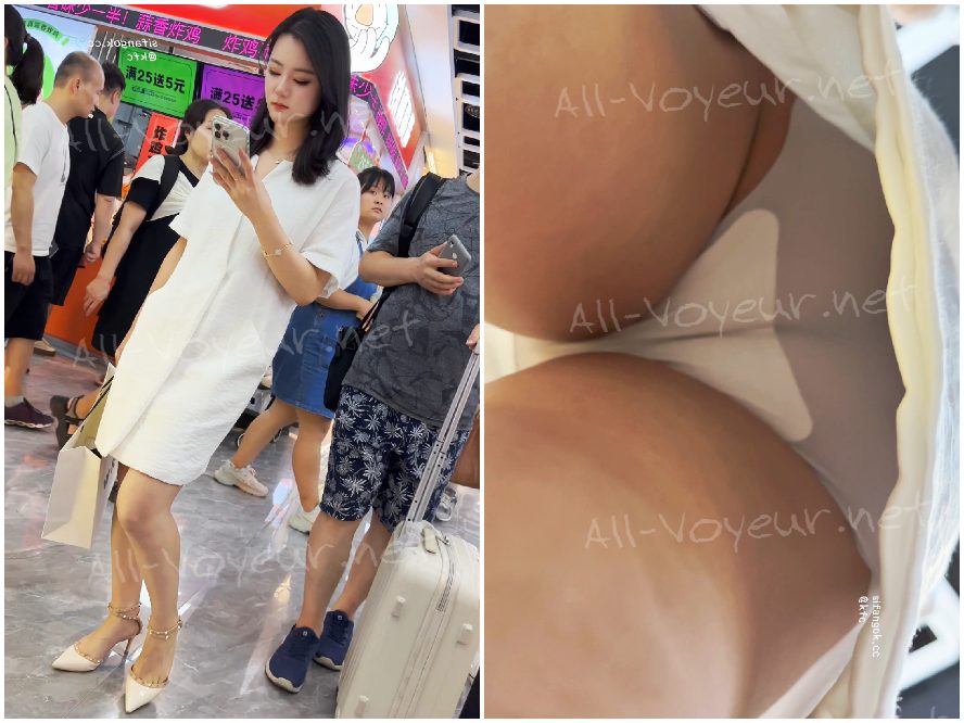 【KFC】背中見せコーデの女子大生と親友がショッピングへ――ニーハイソックスとグレースキニー:魅惑のインナースタイルがチラリ