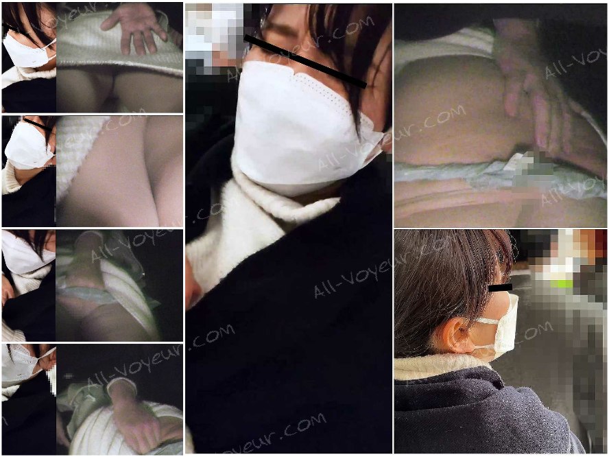 パンストずらし手マンにじっと耐え続けてホームをダッシュで逃げるニットワンピOL