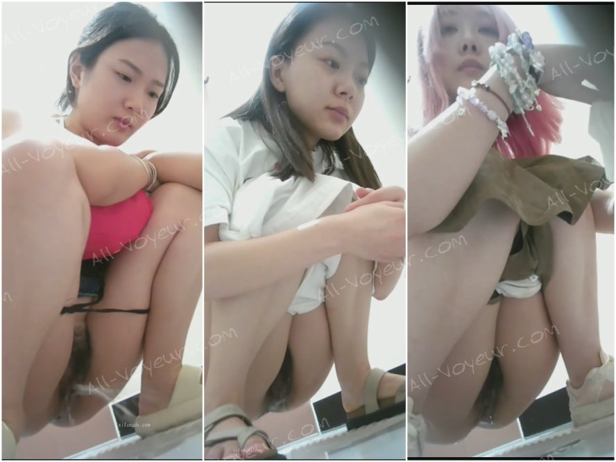 新流出魔手☛外购精品CP❤️前景偷拍红色包包美女的性感黑内裤