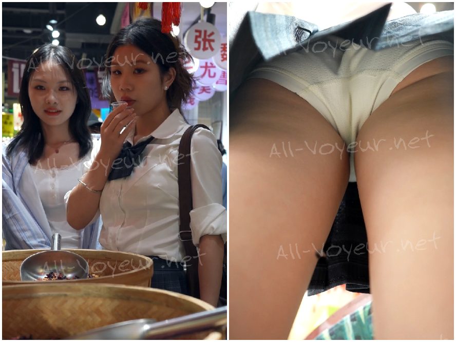 （BC-AA-660）プリーツスカートが大好きな若い女性が、二度も破格の値段で買った…極薄の肌色の白い下着。