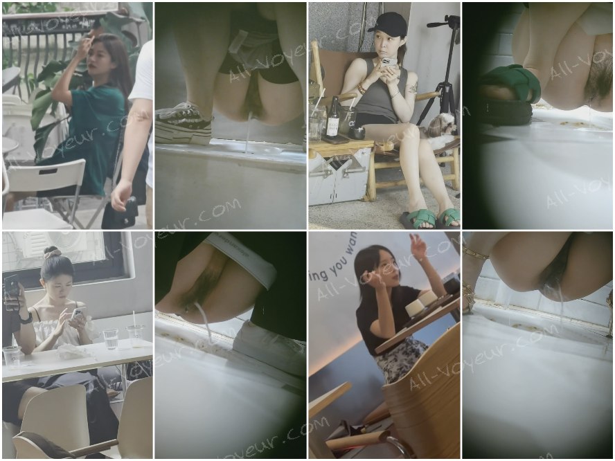 新たに流出した写真❤️ 金と銀のハイヒールを履いた2人の美しい女性がカフェの女性用トイレで排尿している隠しカメラ映像。