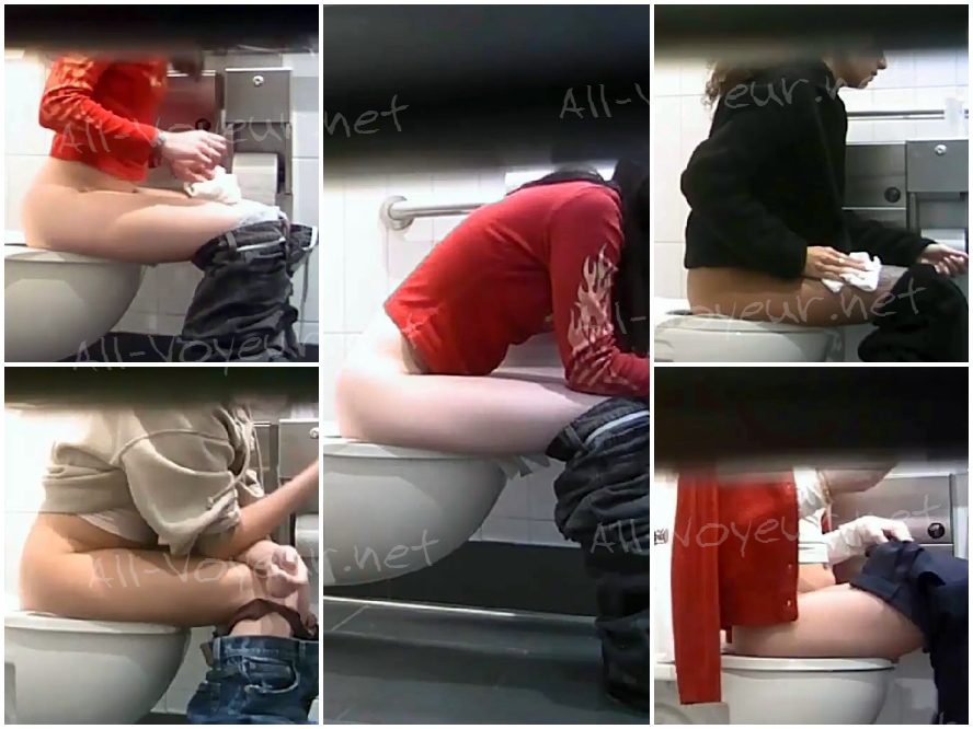 Hot Girls On Student Toilet 11-14