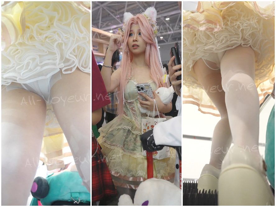 白いニーハイソックス、絶対的な領域、2Bガール...その下からは、セクシーで大きくて肉感的なお尻が露わになる。